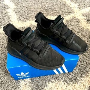 Youth adidas sneaker